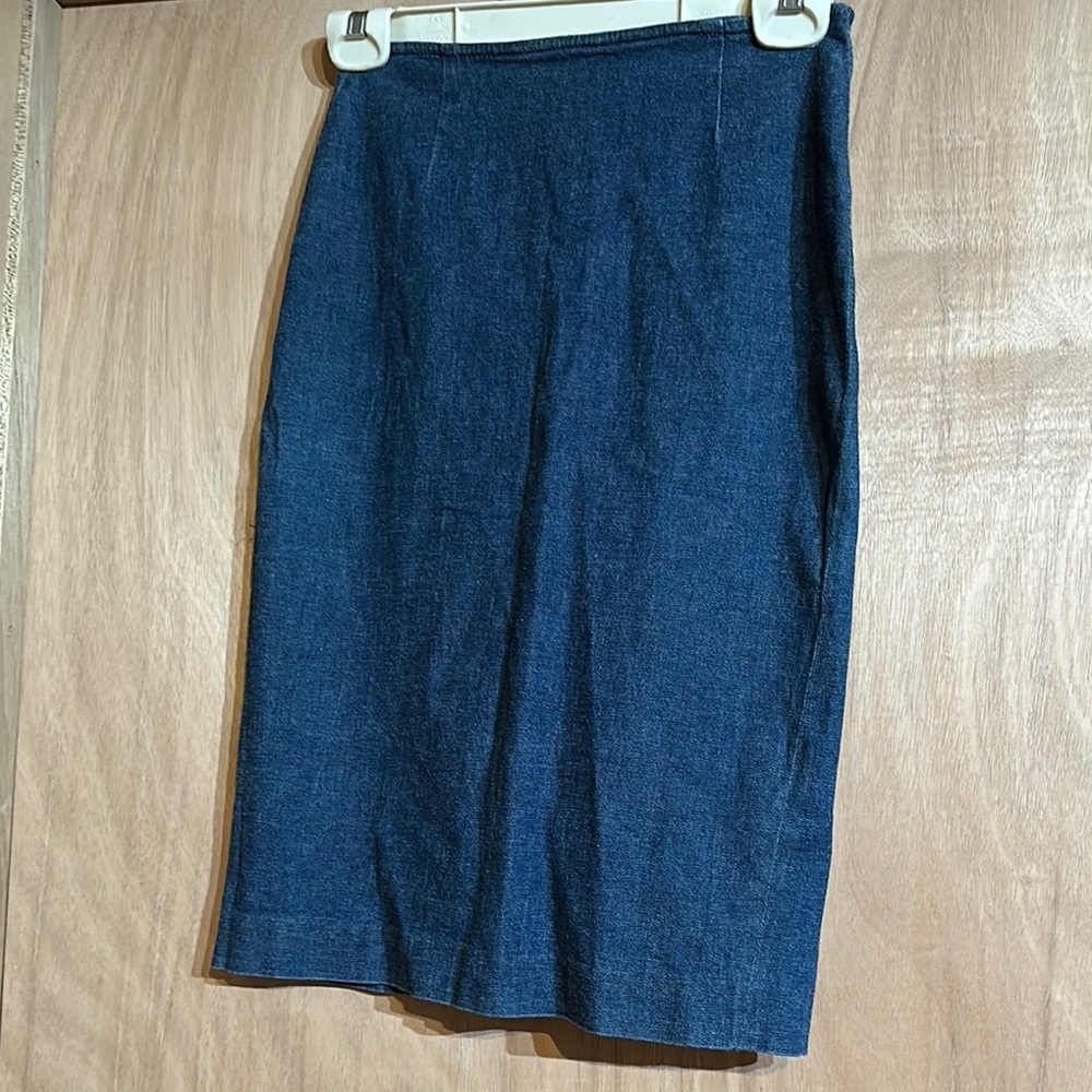Zara basic size 4